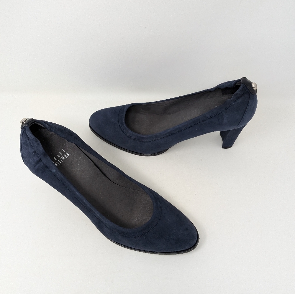 Women's Stuart Weitzman blue suede pumps.  Size 8.